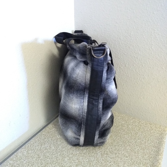 Lululemon Black Gray Wool Bag - Picture 5 of 8